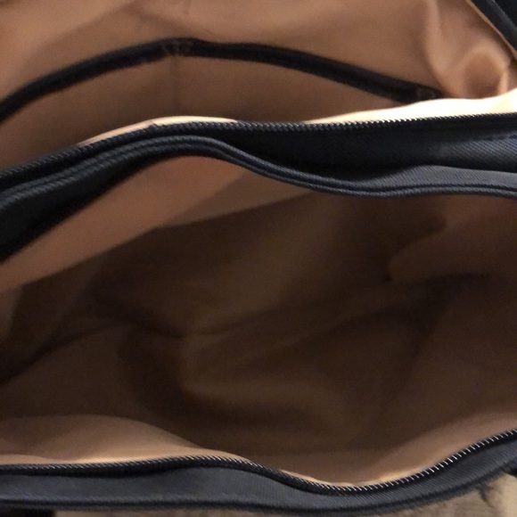 Dana Buchman purse NAVY - Picture 6 of 6